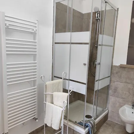Malpensa Guest Holiday home